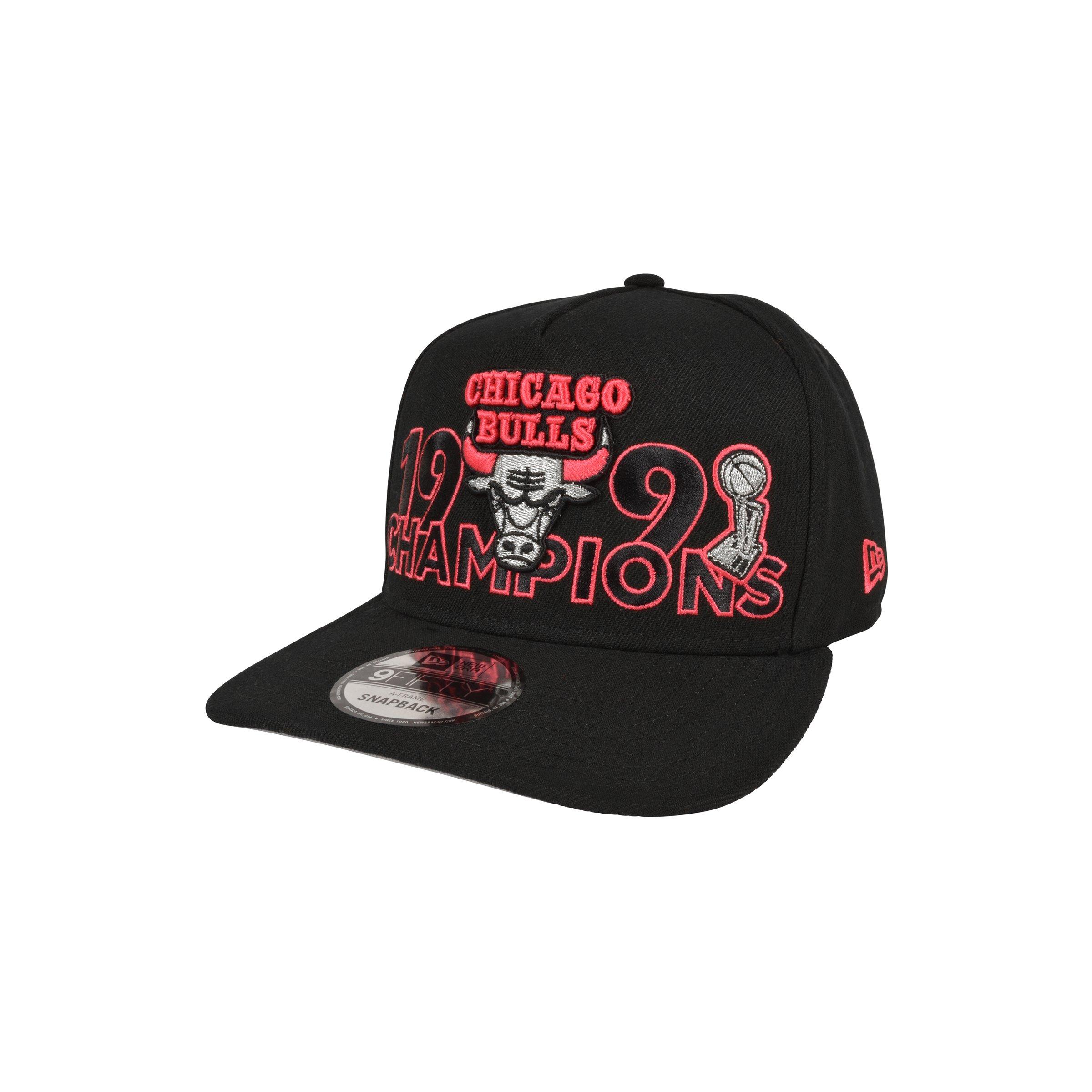 New Era Chicago Bulls 9FIFTY A-Frame Snapback Hat - Black/Infrared - BLACK/RED